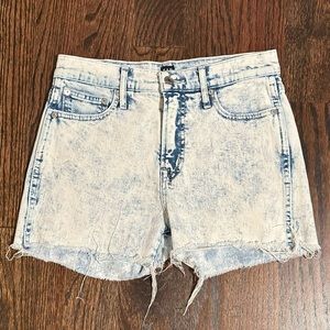 Gap Denim Slim Straight Distressed Shorts - Size 27